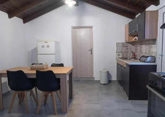 αυτονομη κατοικια κληματαρια *