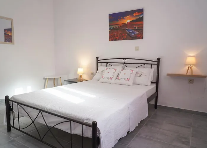 αυτονομη κατοικια κληματαρια Nea Tirins